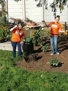 #TeamDepotCA - Store #7145 - Giving back in Coquitlam - Home Depot Canada